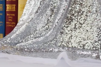 Wholesale Hot Sale Custom Christmas Party Glitter Wedding Rose Gold Big Sequin Embroidered Dining Round Table Cloth