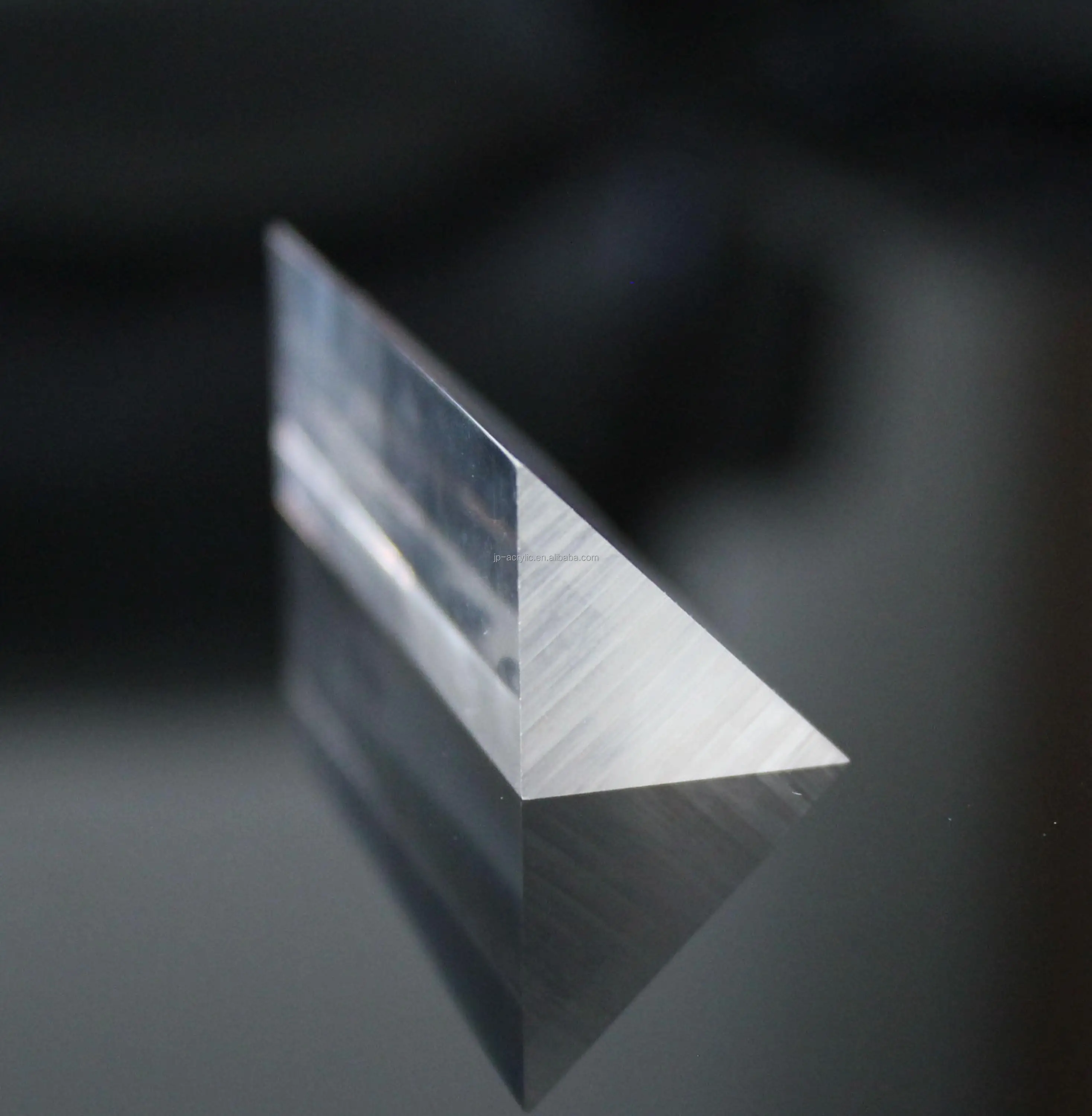 
Wholesale 56mm High Quality Equilateral 90 Right Angle Optical Glass Acrylic Small Prism 