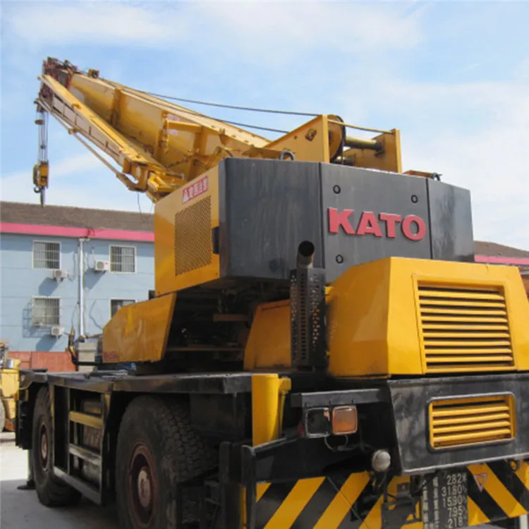 KATO KR35H-III 35 ton used rough terrain wheel crane, KATO KR35H truck crane cheap, hot sale