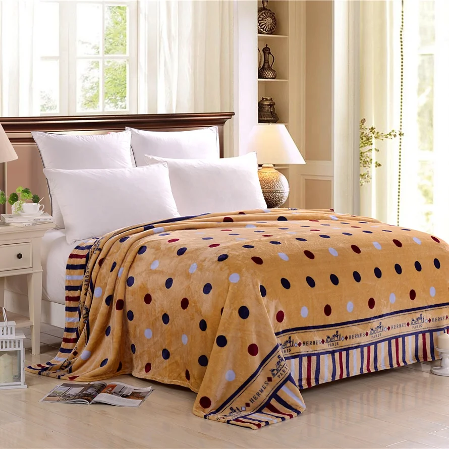 
China yiwu wholesale suppliers cheap and soft baby blanket fleece blanket children mink blanket 