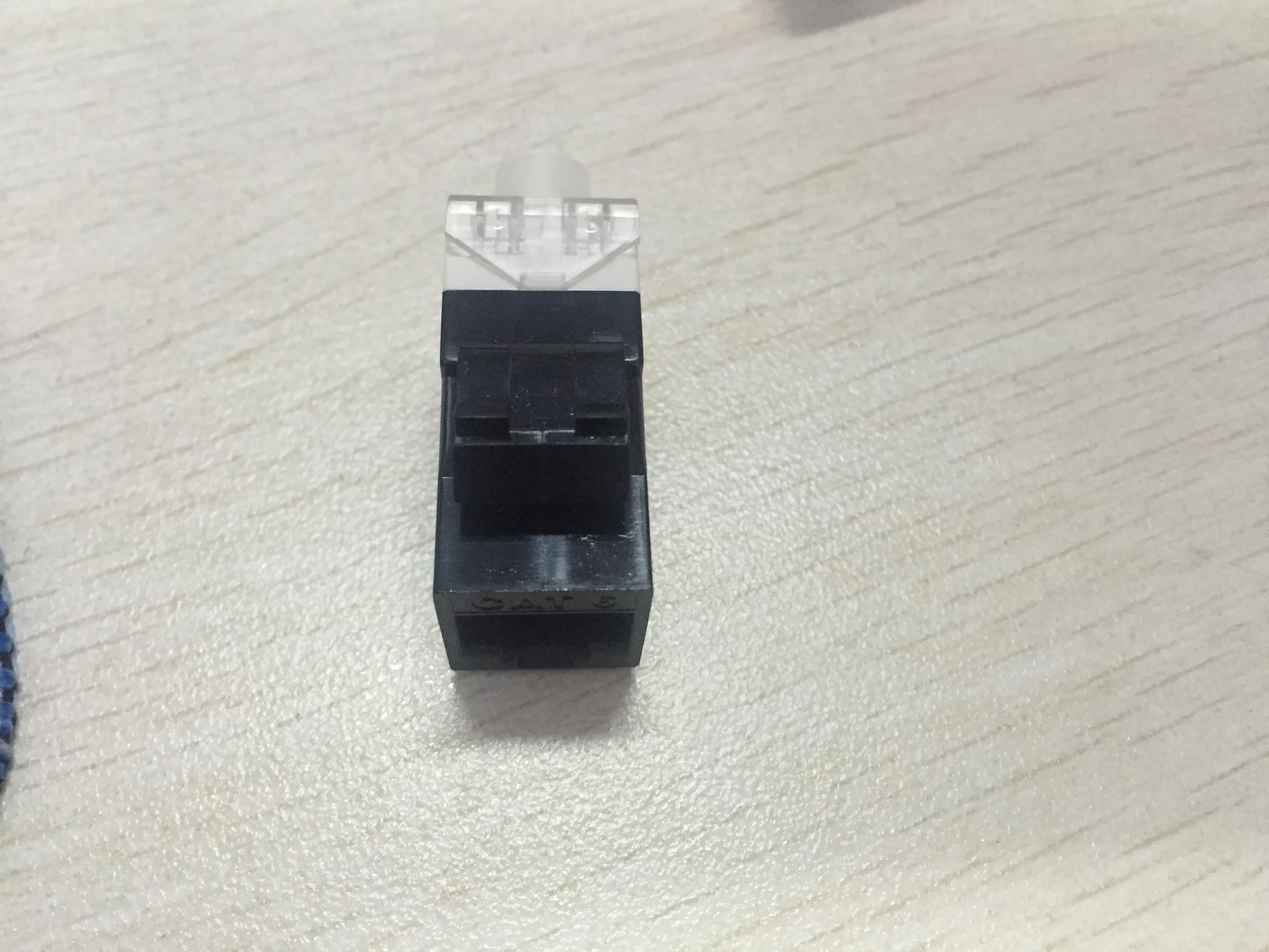 
cat6 cat5 cat3 network keystone RJ45 RJ11 faceplate Manufacturer from China 3m 