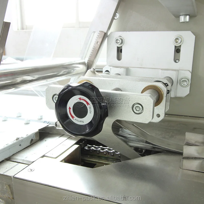 Automatic mini chocolate bar/ energy bar/candy packaging machine