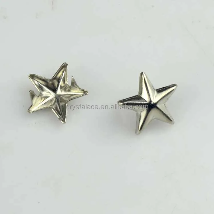 
Star shape prong studs with claw 