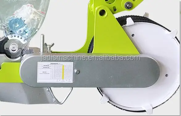 Farm 6 rows vegetable garlic onion tomato planting machine with tractor
