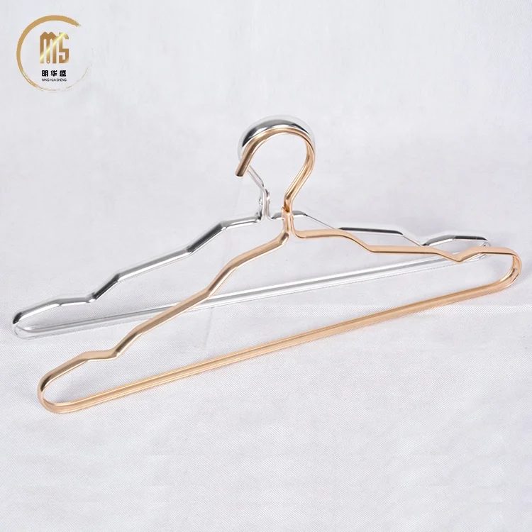 Wholesale metal non slip coat hanger chrome clothes hanger,Cheap Price Galvanized Wire Metal Hanger