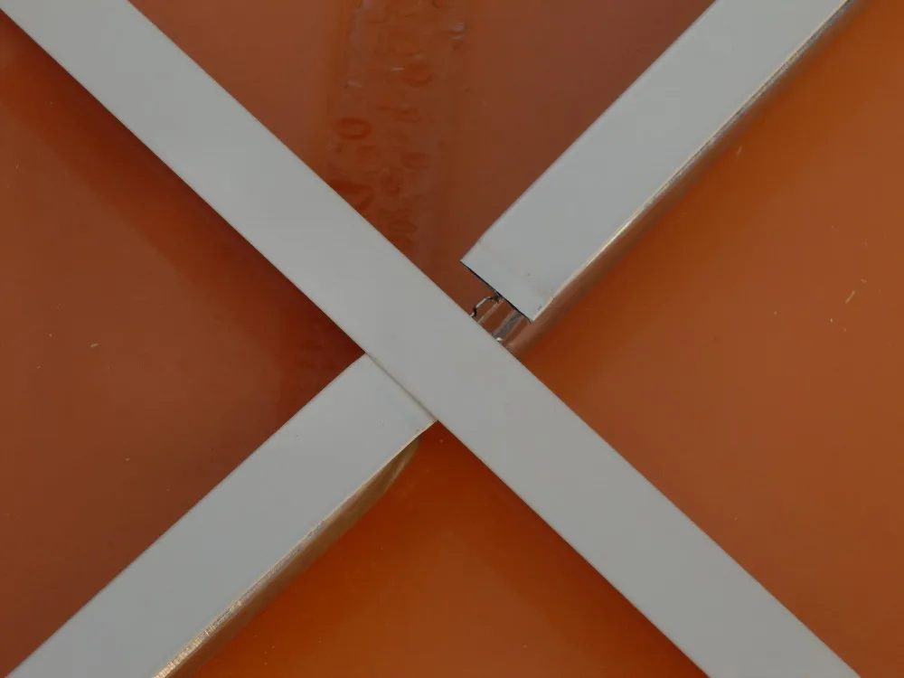 Main runner cross runner of USG Ceiling T Grid DX32