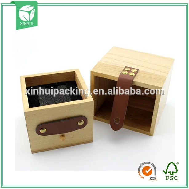 
Custom Wooden watch Box Packaging 