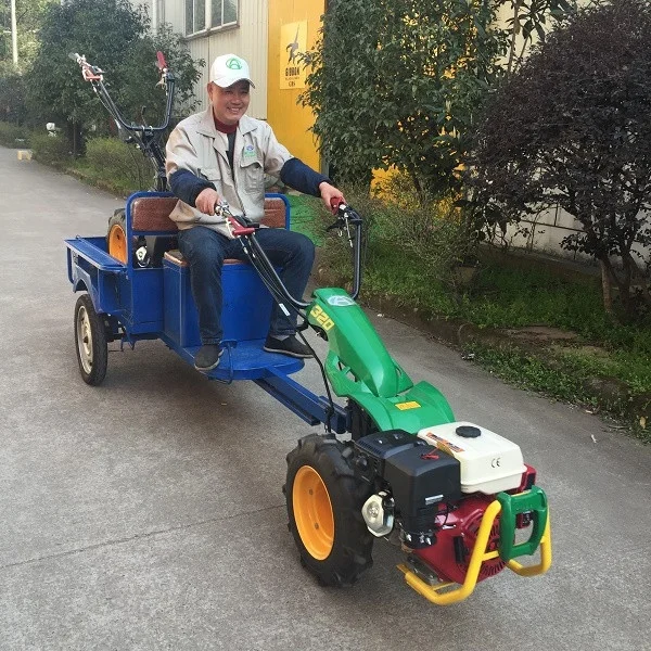 Маленький трактор и прицеп с приводом PTO для продажи Танзания