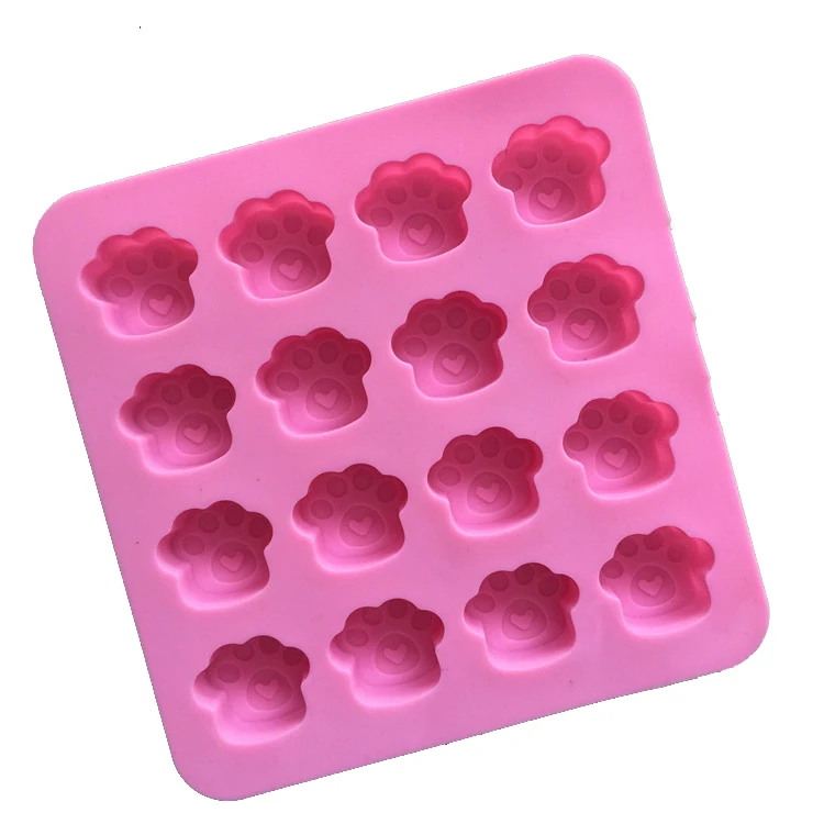 16 cavity dog paw print silicone mold for baking cookies