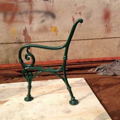 Cast iron bench leg