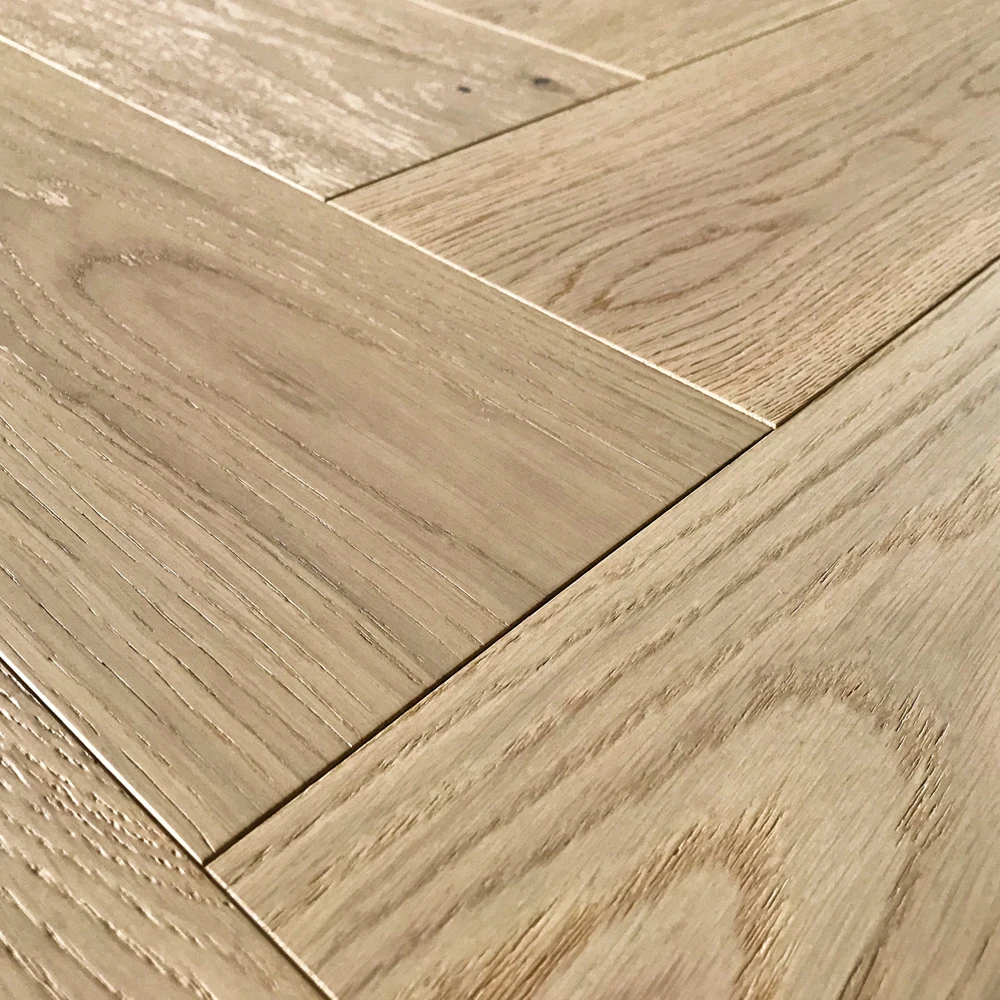 Паркет из дымчатого дуба в елочку, деревянный паркет, индивидуальная современная гостиничная онлайн техническая поддержка более 5 лет