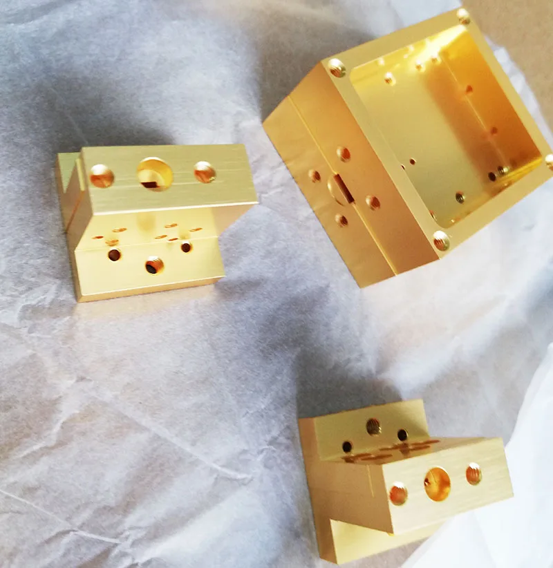 CNC machining parts microwave bandpass rf cavity filters