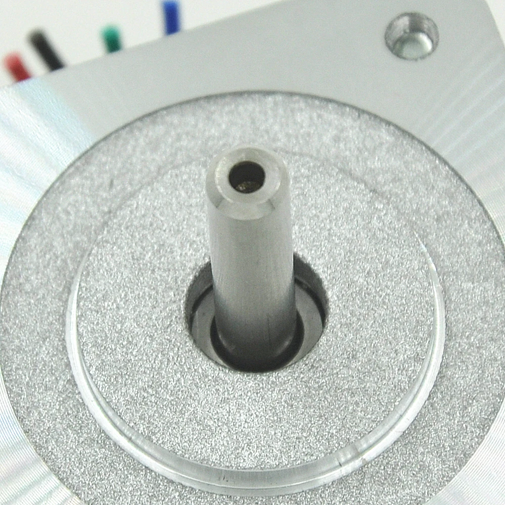 Высокий крутящий момент шагового двигателя nema 17