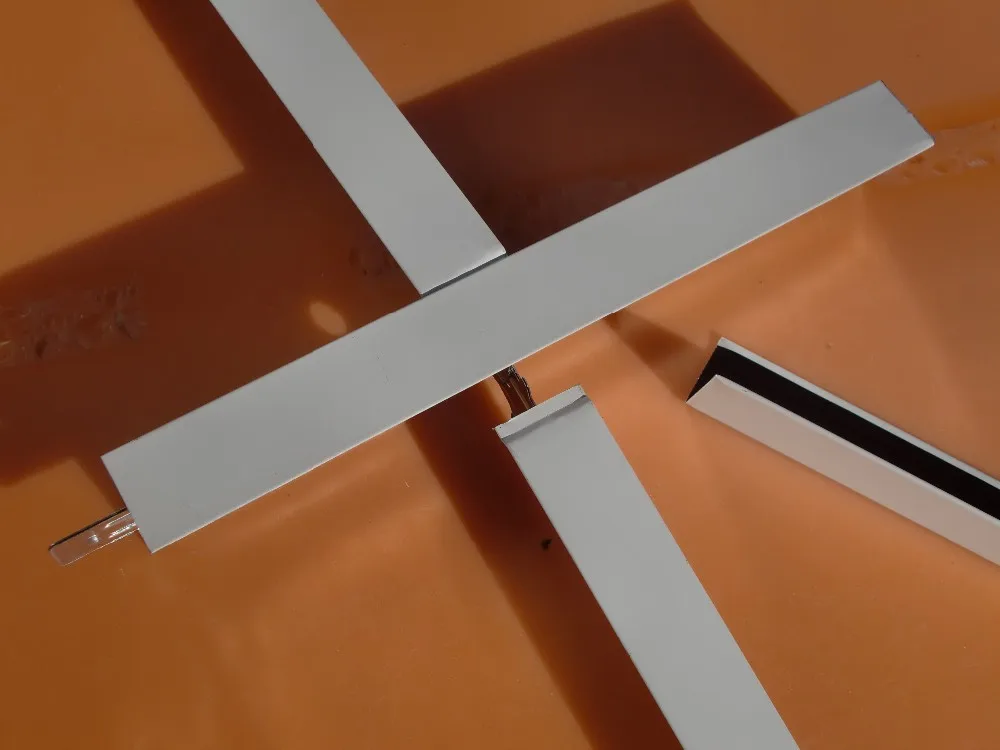 Main runner cross runner of USG Ceiling T Grid DX32