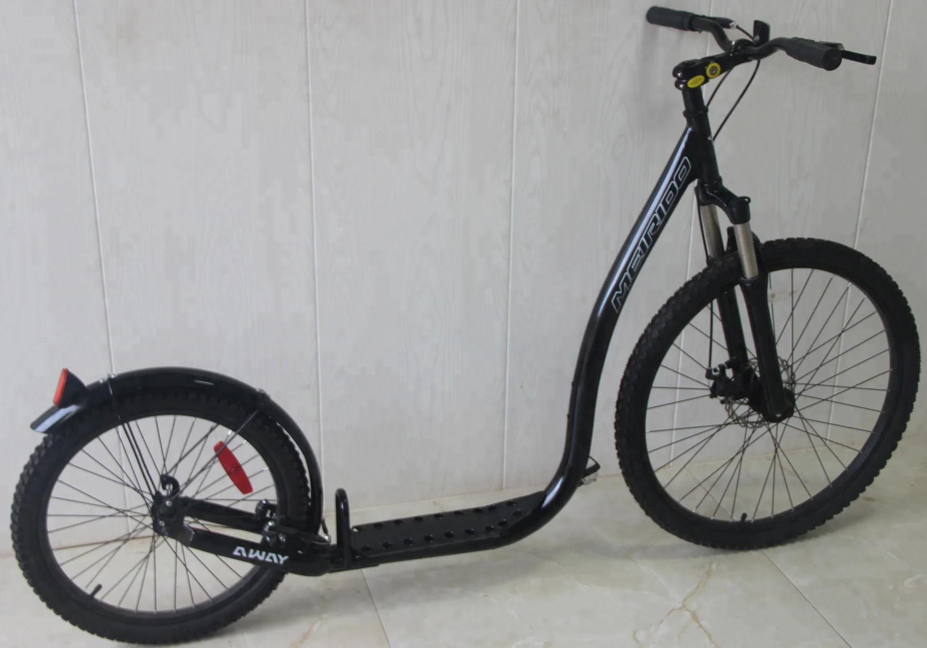 2021 New design Fashionable Adult Kick Scooter/dog Scooter/ Street Footbike(SY-SC262068SS)