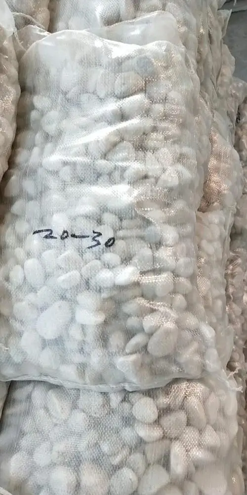 
high polished mixed color natural cobble stone 