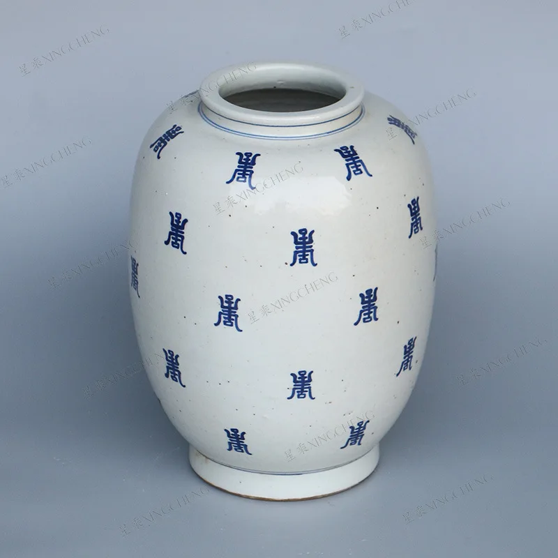 
Chinese classical ceramic flower vase with blue and white color old finishing wholesale porcelain home decorative 
