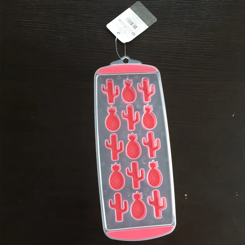 Stackable Plastic Ice Cube Trays Tree Shape for Sport Water Bottles