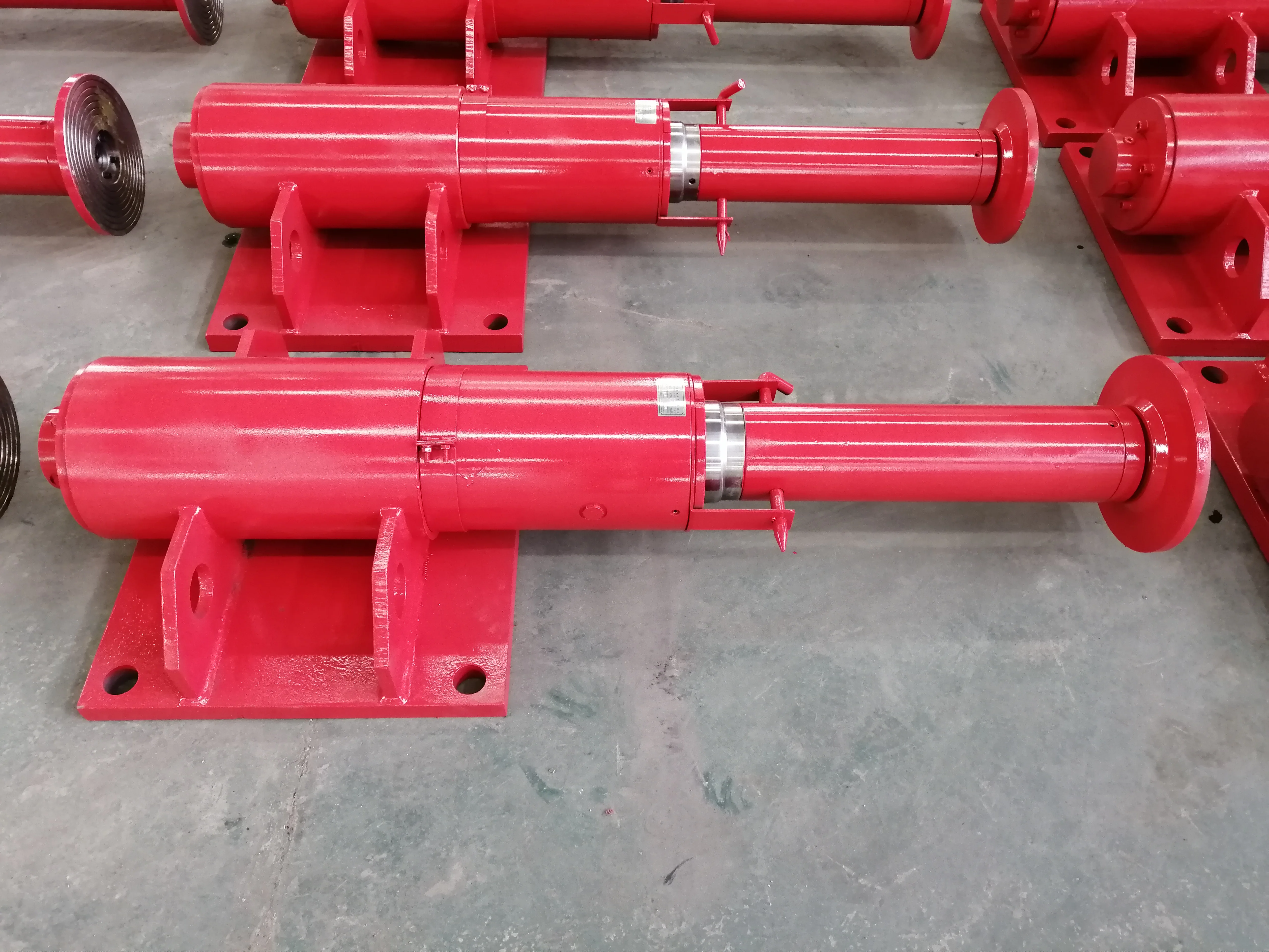 Hydraulic cylinder/jack  for petroleum drilling machinery EH-200-160-550 Z16