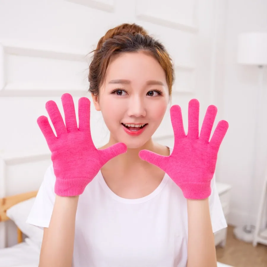 New style hot selling gel spa gloves and gel spa sock for skin beauty