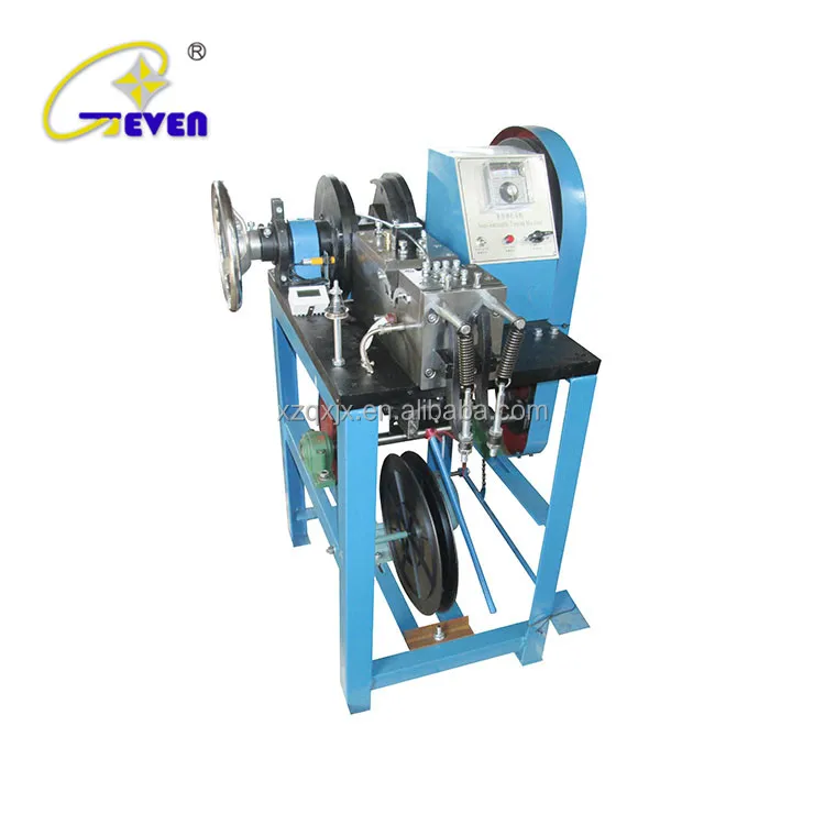 Полуавтоматическая машина для опрокидывания шнурков