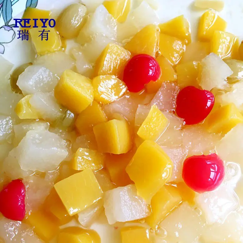 
canned fruit cocktail in light syrup 