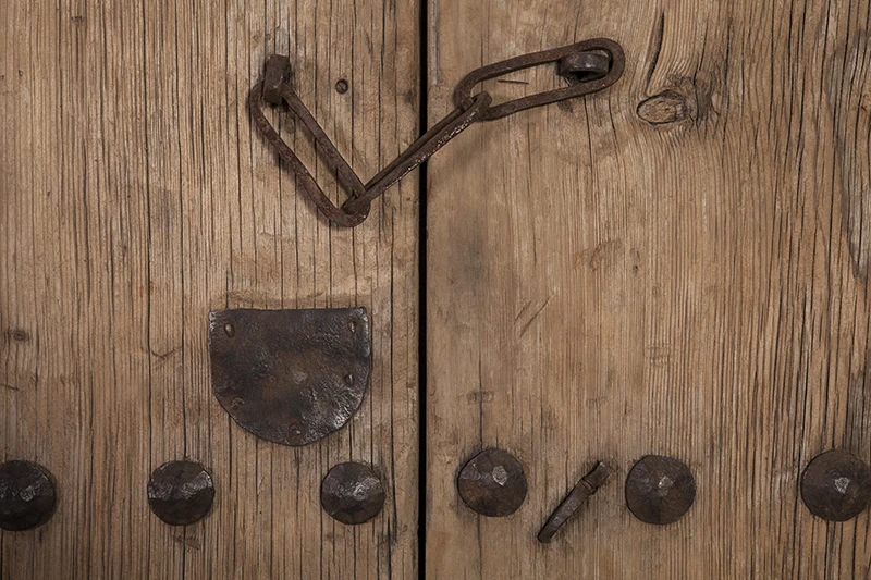 
Hot sale natural antique carved wooden door 