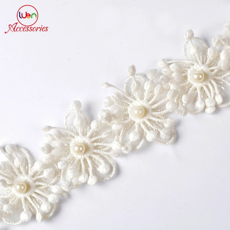 Free Sample Customized Designs 4.5cm Pearl Flower Lace Trim for Clothing
