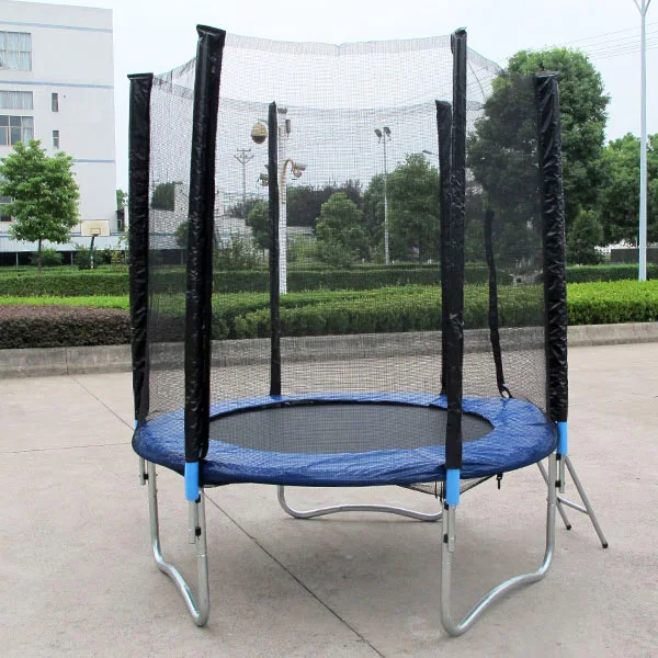 6ft trampoline with shoe bags and safety net
