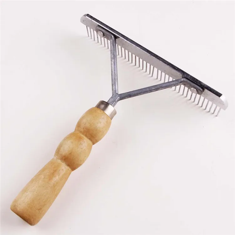 Wholesale mental horse harness hair brush