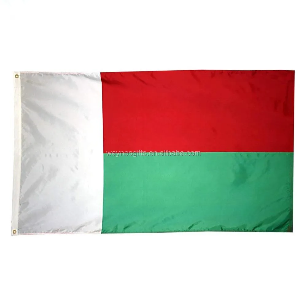 Factory Custom Madagascar Hand Flag with Stick Cheap Polyester Satin Burlap Material for Travel Agencies