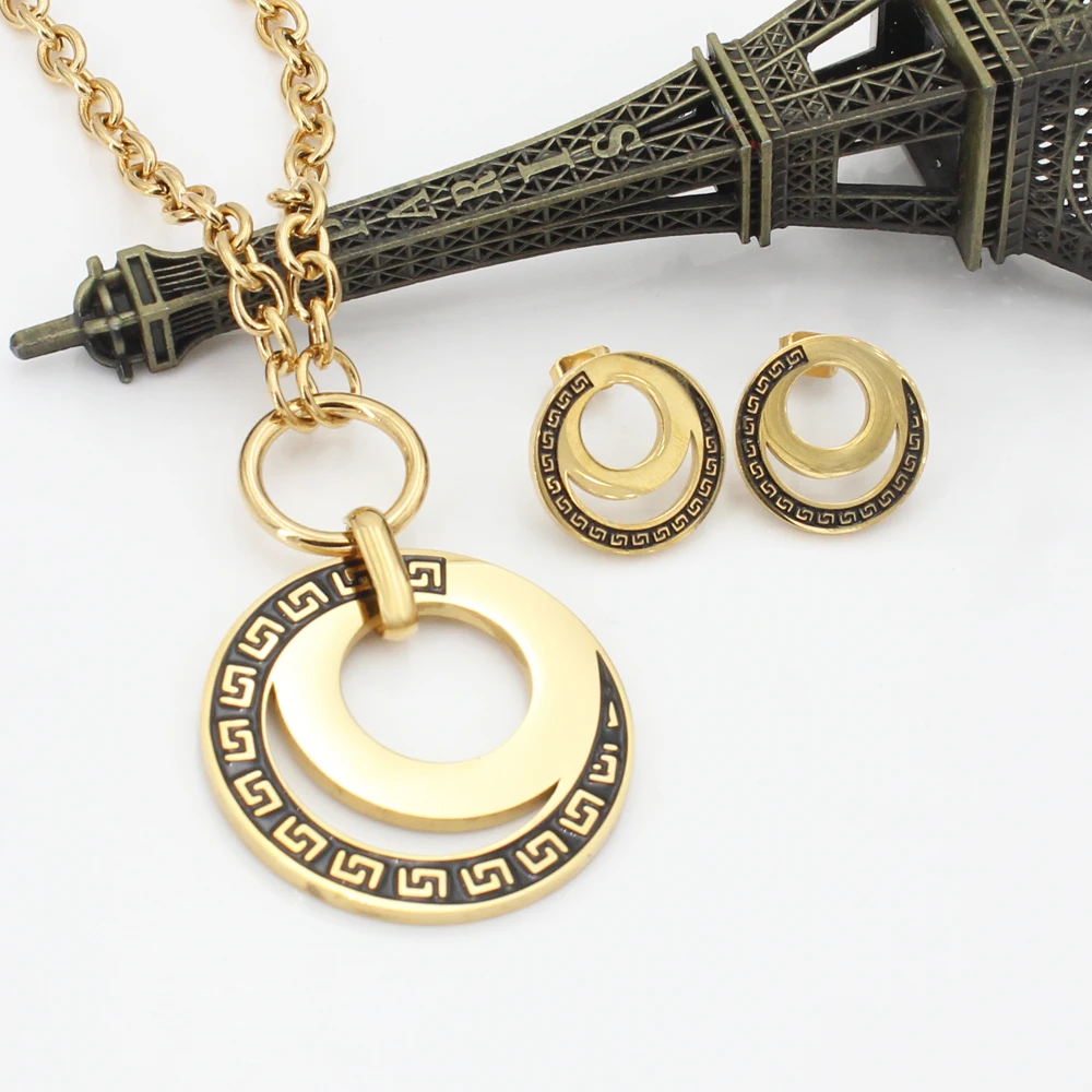 Stainless Steel Round Retro Fan Drip Oil Wall Pattern G Letter Fashion Jewelry Retro Elegant Ladies Suit