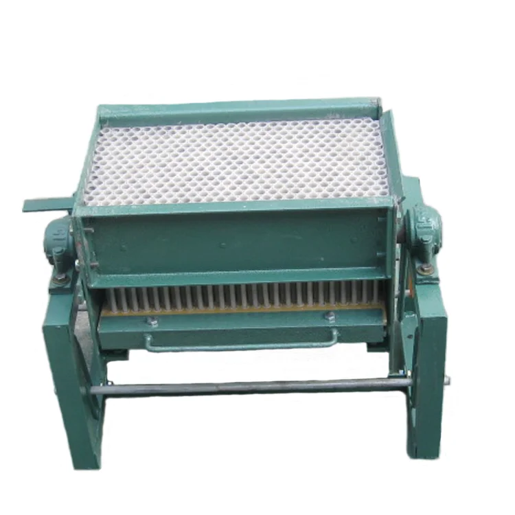 Chalk moulding machine used process of making dustless (60792036856)