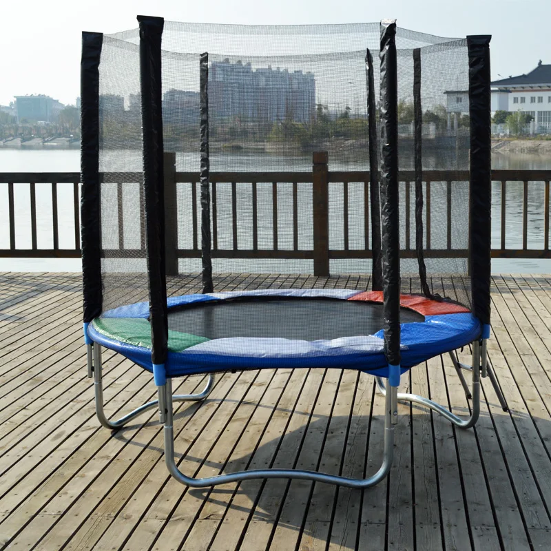 6ft trampoline with shoe bags and safety net