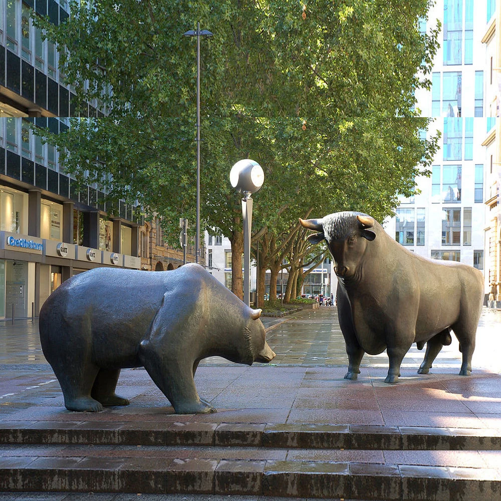 Outdoor use Bronze Bull and Bear Sculpture for outdoor decoration