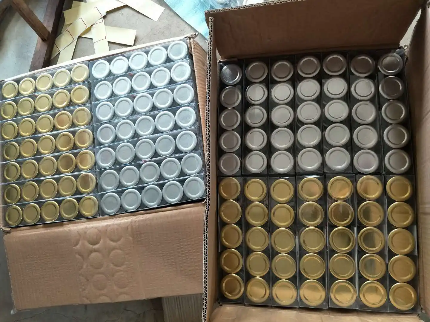 25ML  50ML 75ML 100ML mini small Round Glass Bottle Honey Glass Jar With Tin Plate Lid