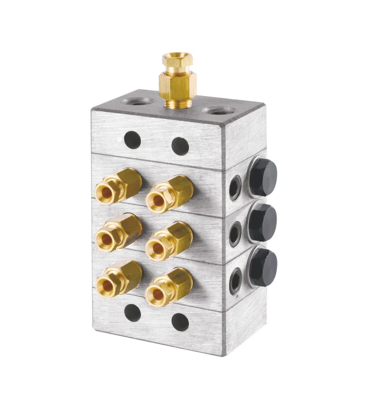 Suppliers BAOTN Grease Distributor Fitting Automatic Grease Pump Accessories China Flange Square Reducing 2 Year Forged 1 Pieces