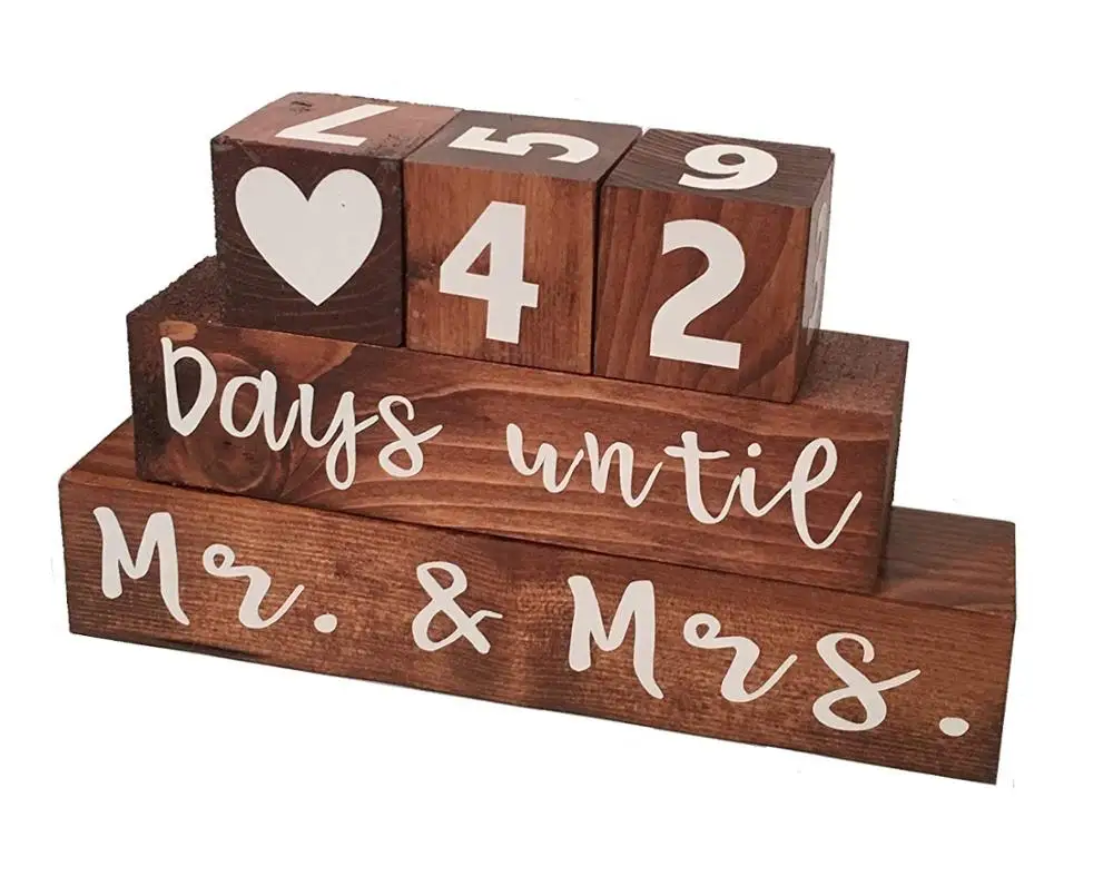Long Lasting Engagement Mr and Mrs Wood Block Wedding Countdown Calendar Decor