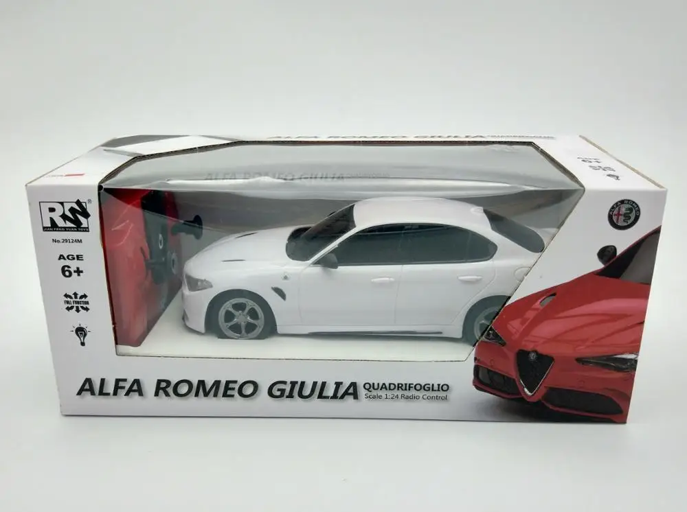  1 18 Масштаб 2 4G Радиоуправляемый автомобиль Радиоуправляемая машина Alfa Romeo Giulia с подсветкой