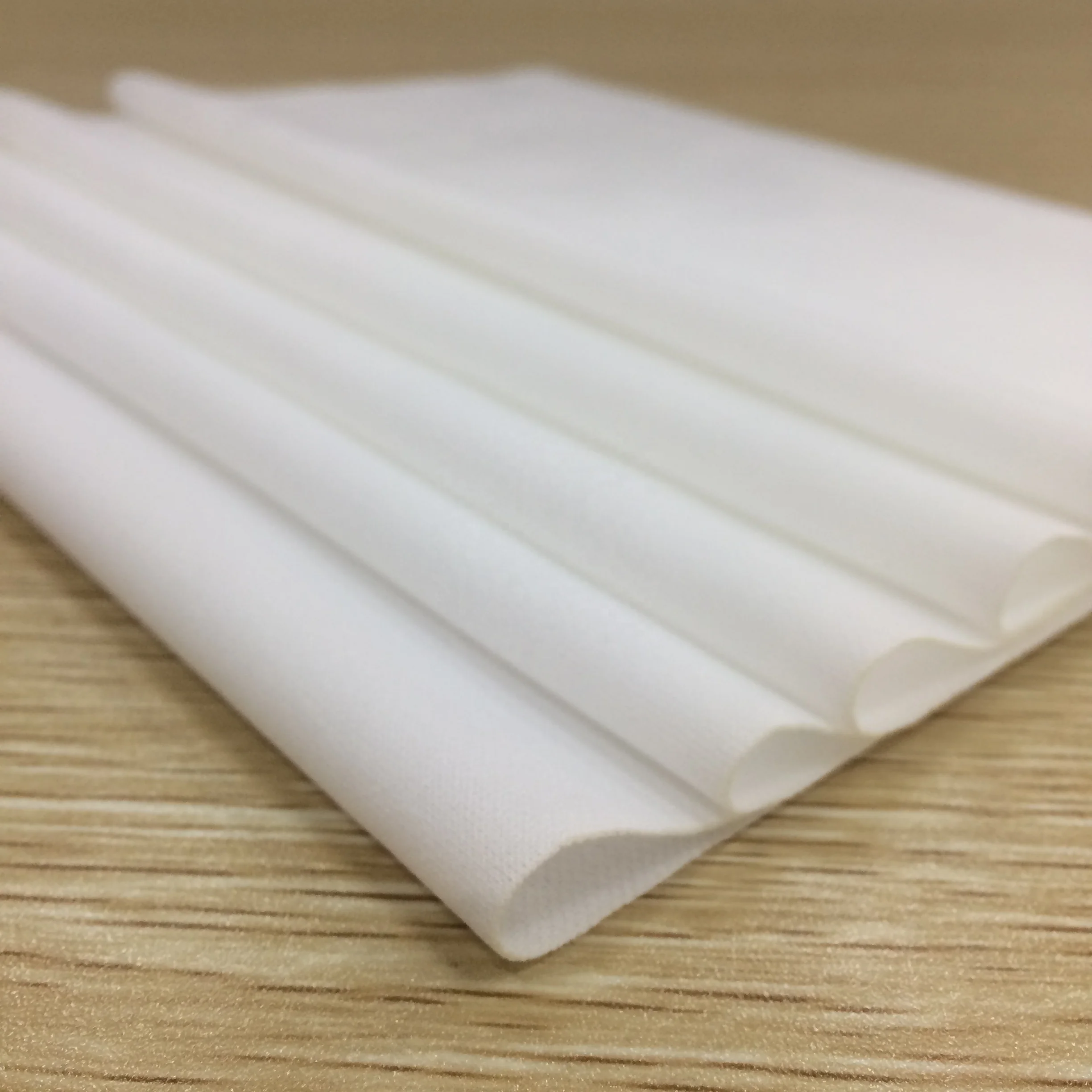 
Disposable Lint Free cleaning Cloth and Wipes 