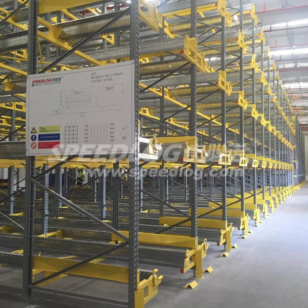 Maxrac shuttle carrier with pallet runner at high speed running in racking lane