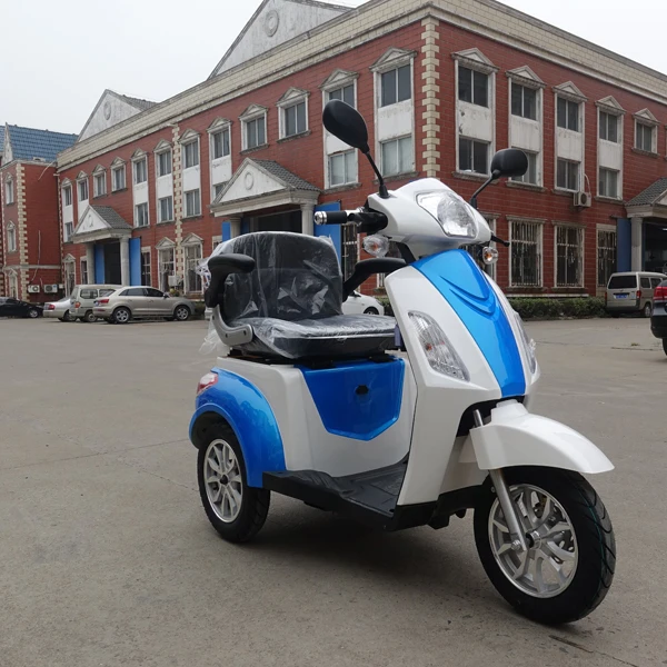 Yasanmotor низкая цена Электрический скутер 3 колеса е
