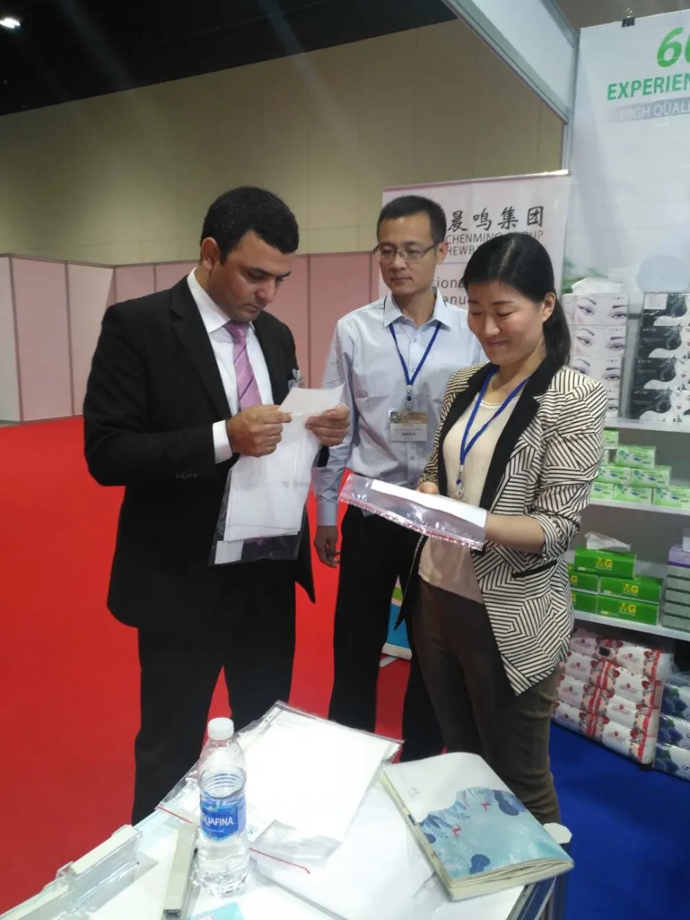 
china wholesale napkin paper jumbo roll/jumbo roll tissue 