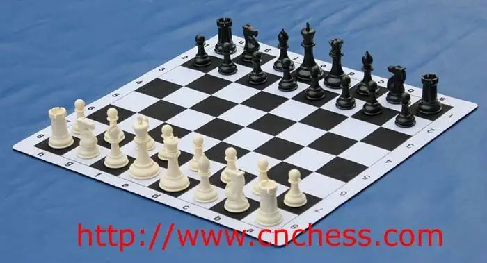 play chess games