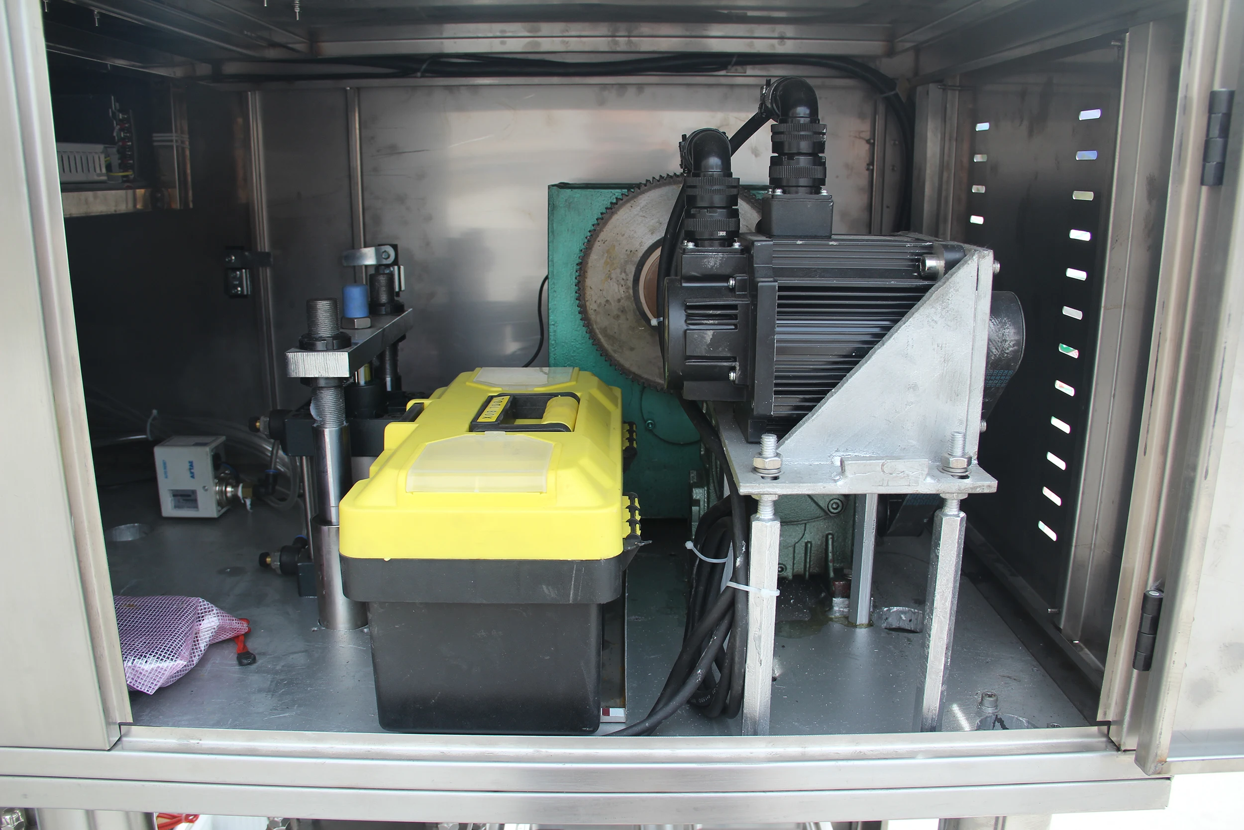 Fully automatic tofu production line