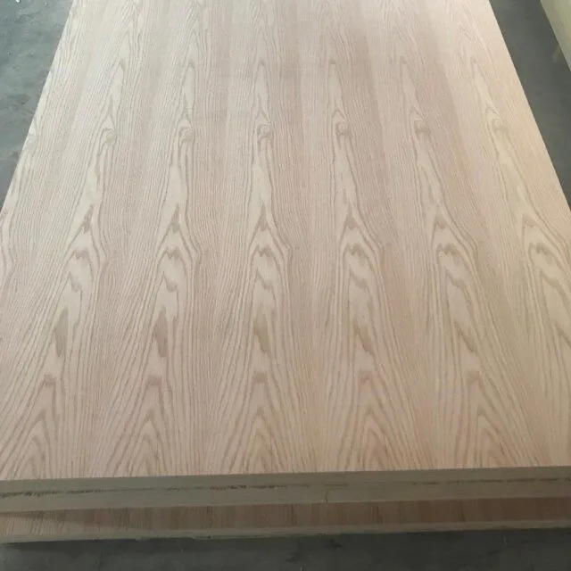 4.6mm 5.2mm Saudi Arabia market red oak veneer laminated plywood/mdf