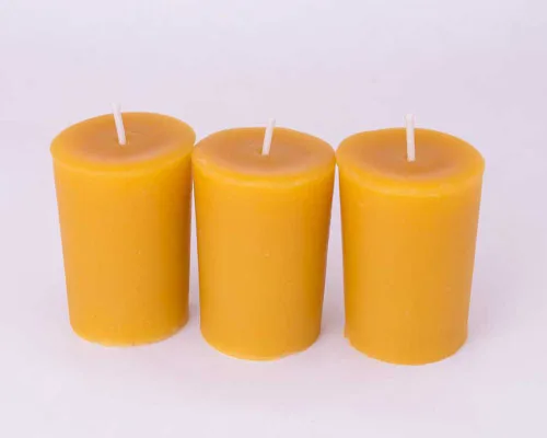 
cheap price natural smell pillar shaped 100% pure beeswax candle 