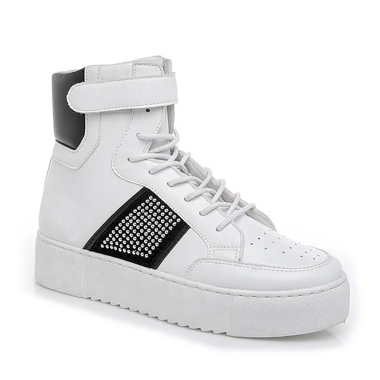 2019 ladies sport shoes high top fashion sneakers women studded boot lace up PU casual flats white black