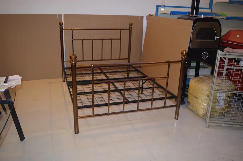 Good quality brass chrome color king bed stainless steel bed designs
