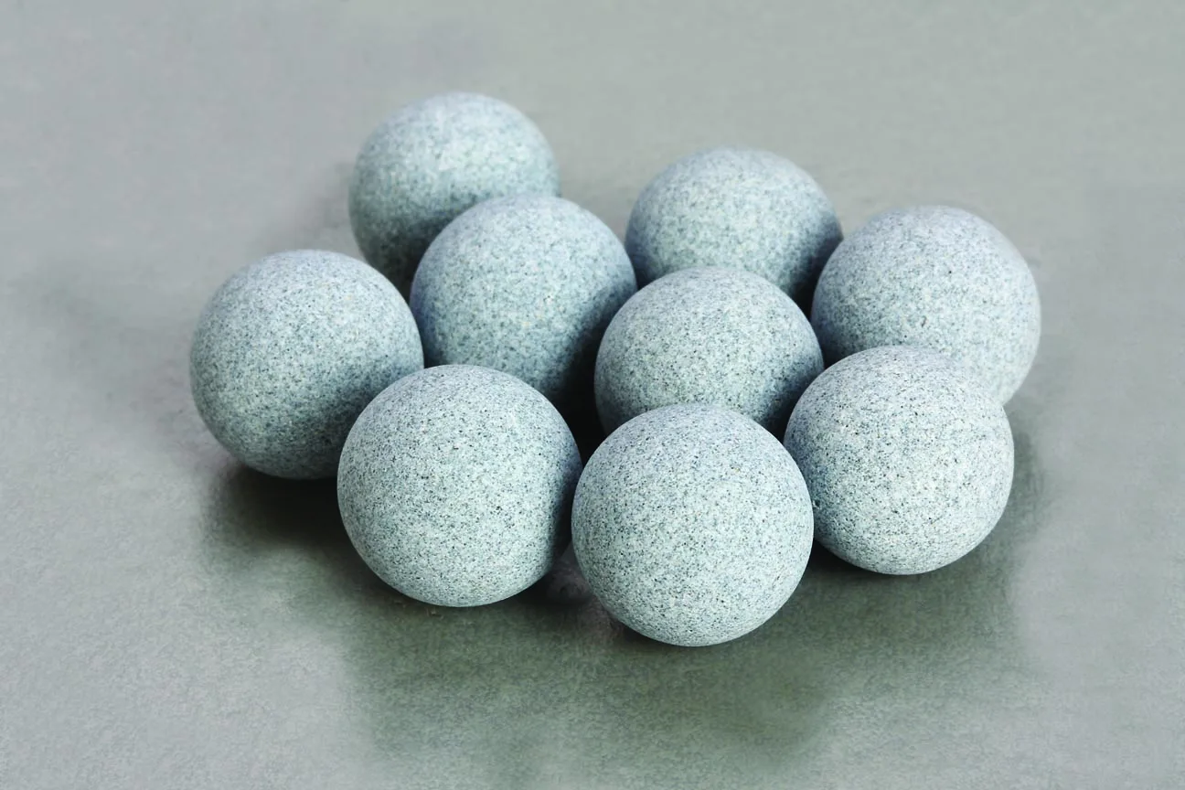 High purity grinding media zirconia ceramic blasting media rosler ceramic media